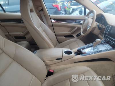 2012 Porsche Panamera 4 - zdjęcie 8 z 30 - miniatura