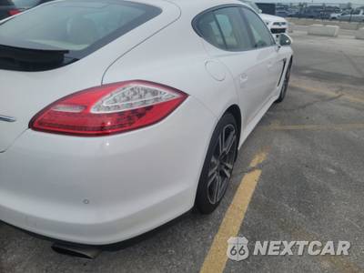 2012 Porsche Panamera 4 - zdjęcie 4 z 30 - miniatura