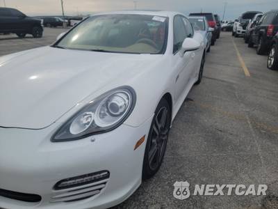 2012 Porsche Panamera 4 - zdjęcie 1 z 30 - miniatura