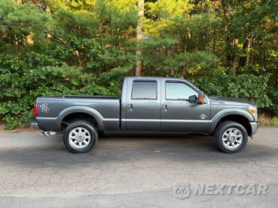 2015 Ford Super Duty F-250 Lariat Crew Cab Medium Bed - zdjęcie 6 z 25 - miniatura