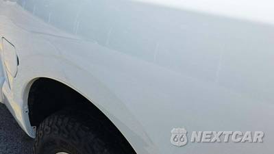 2024 Nissan TITAN SV Crew Cab Short Bed - zdjęcie 21 z 29 - miniatura