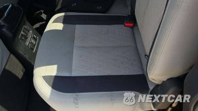 2024 Nissan TITAN SV Crew Cab Short Bed - zdjęcie 28 z 29 - miniatura