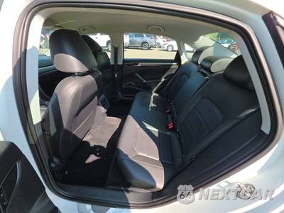 2016 Volkswagen Passat 1.8T R-Line w/Comfort Pkg - zdjęcie 13 z 29 - miniatura