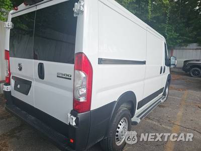 2025 Ram ProMaster 2500 Cargo Van Tradesman w/Passenger Seat Low Roof 136.0" WB - zdjęcie 4 z 24 - miniatura