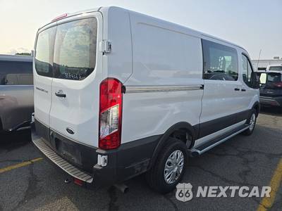 2025 Ford Transit 250 Cargo Van Low Roof 130.0" WB - zdjęcie 4 z 28 - miniatura
