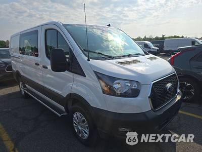 2025 Ford Transit 250 Cargo Van Low Roof 130.0" WB - zdjęcie 3 z 28 - miniatura