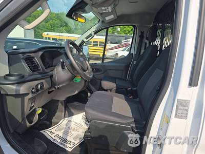 2025 Ford Transit 250 Cargo Van Low Roof 130.0" WB - zdjęcie 7 z 28 - miniatura