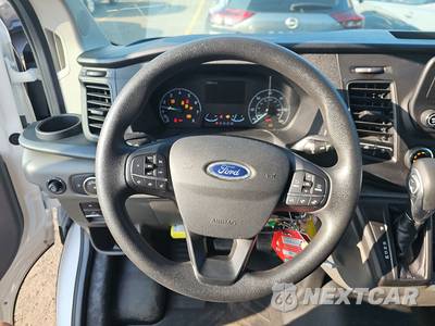 2025 Ford Transit 250 Cargo Van Low Roof 130.0" WB - zdjęcie 10 z 29 - miniatura