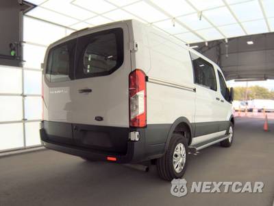 2025 Ford Transit 250 Cargo Van Low Roof 130.0" WB - zdjęcie 4 z 29 - miniatura