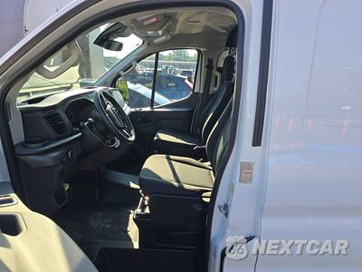 2025 Ford Transit 250 Cargo Van Low Roof 130.0" WB - zdjęcie 7 z 27 - miniatura