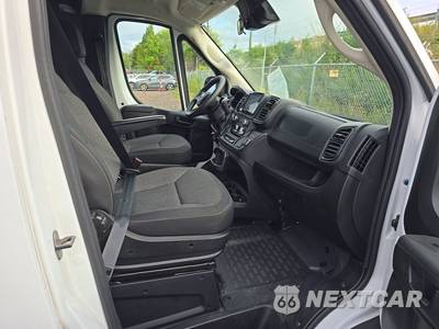 2025 Ram ProMaster 2500 Cargo Van Tradesman w/Passenger Seat Low Roof 136.0" WB - zdjęcie 8 z 40 - miniatura