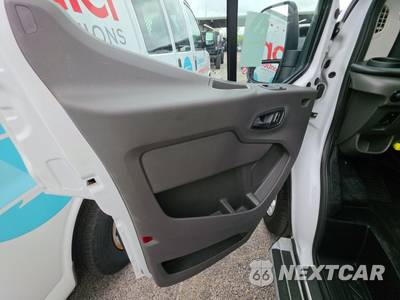 2025 Ford Transit 250 Cargo Van Low Roof 130.0" WB - zdjęcie 9 z 28 - miniatura