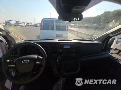 2025 Ford Transit 250 Cargo Van Low Roof 130.0" WB - zdjęcie 11 z 22 - miniatura