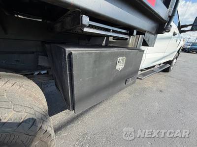 2021 Ford Super Duty F-350 Cab Chassis XL Crew Cab DRW - zdjęcie 83 z 93 - miniatura