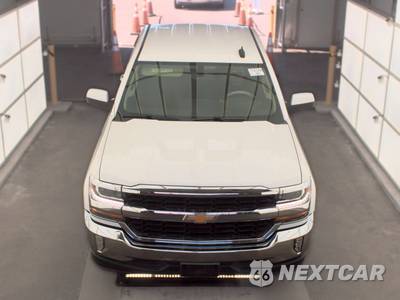 2017 Chevrolet Silverado 1500 LT Crew Cab Short Bed 1LT - zdjęcie 2 z 37 - miniatura