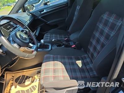2019 Volkswagen Golf GTI S Hatchback - zdjęcie 13 z 21 - miniatura