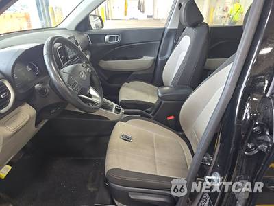 2024 Hyundai Venue SEL - zdjęcie 7 z 33 - miniatura
