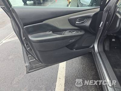 2017 Nissan Murano SL - zdjęcie 9 z 32 - miniatura