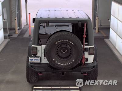 2016 Jeep Wrangler Unlimited Hard Rock Edition - zdjęcie 5 z 19 - miniatura