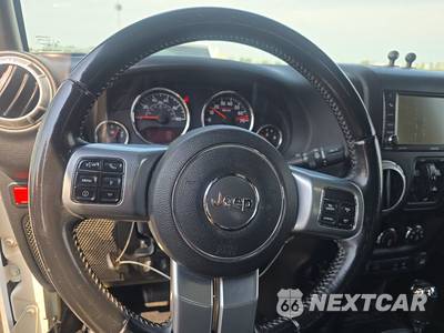 2016 Jeep Wrangler Unlimited Hard Rock Edition - zdjęcie 10 z 19 - miniatura