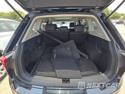 2021 Volkswagen Tiguan SE - zdjęcie 16 z 35 - miniatura