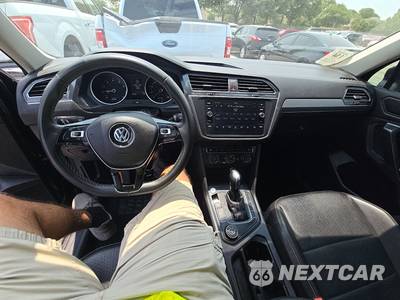 2021 Volkswagen Tiguan SE - zdjęcie 11 z 35 - miniatura
