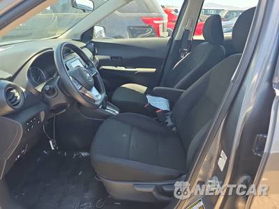2021 Nissan Kicks S - zdjęcie 7 z 26 - miniatura