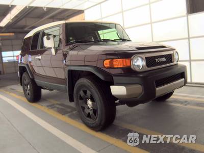 2007 Toyota FJ Cruiser w/Rear Doors - zdjęcie 3 z 44 - miniatura