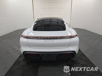 2022 Porsche Taycan 4S - zdjęcie 5 z 33 - miniatura