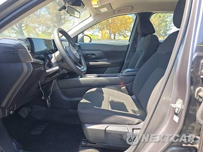 2025 Nissan Kicks S - zdjęcie 7 z 27 - miniatura