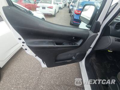 2017 Nissan NV200 Compact Cargo S 115.2" WB - zdjęcie 9 z 16 - miniatura