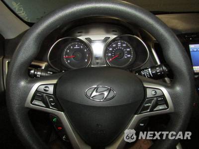 2012 Hyundai Veloster w/Gray Interior - zdjęcie 11 z 23 - miniatura