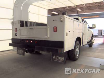 2024 Ram 3500 Cab Chassis Tradesman Crew Cab DRW - zdjęcie 4 z 26 - miniatura