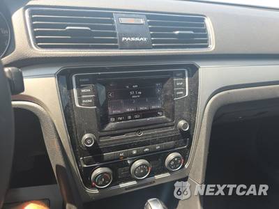 2018 Volkswagen Passat 2.0T S - zdjęcie 11 z 42 - miniatura