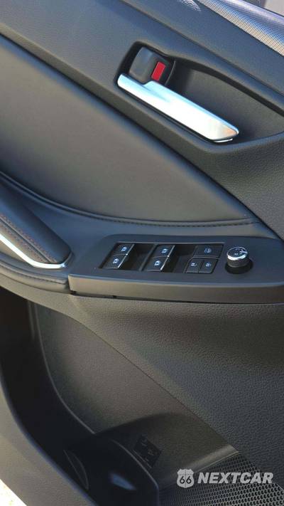 2021 Toyota Avalon TRD - zdjęcie 29 z 31 - miniatura