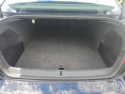 2007 Volkswagen Passat Sedan 2.0T - zdjęcie 16 z 35 - miniatura