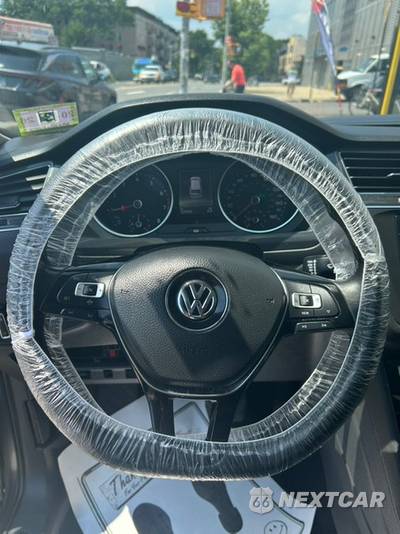 2019 Volkswagen Tiguan SE - zdjęcie 7 z 10 - miniatura