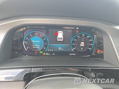 2025 Volkswagen Atlas Cross Sport 2.0T SE w/Technology - zdjęcie 12 z 27 - miniatura
