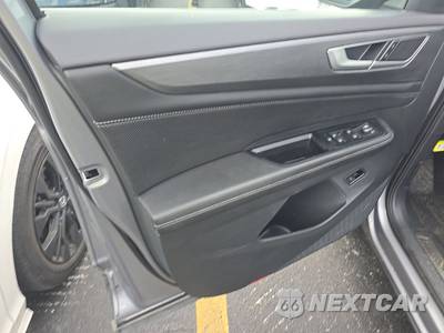 2025 Volkswagen Atlas Cross Sport 2.0T SE w/Technology - zdjęcie 9 z 27 - miniatura