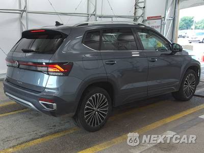 2025 Volkswagen Taos SE - zdjęcie 4 z 20 - miniatura