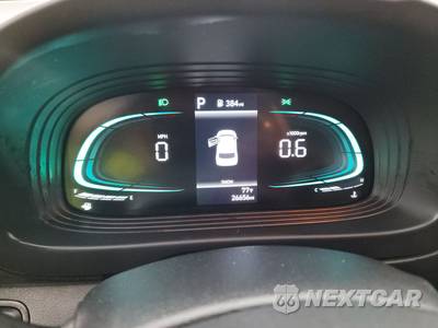 2025 Hyundai Venue SEL - zdjęcie 12 z 24 - miniatura