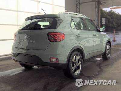 2025 Hyundai Venue SEL - zdjęcie 4 z 24 - miniatura