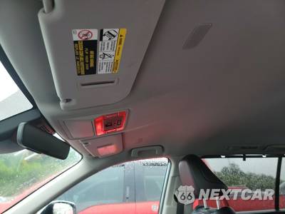 2025 Toyota Grand Highlander XLE - zdjęcie 18 z 27 - miniatura
