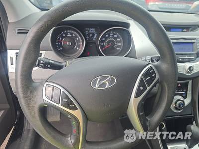 2012 Hyundai Elantra GLS Sedan - zdjęcie 10 z 25 - miniatura