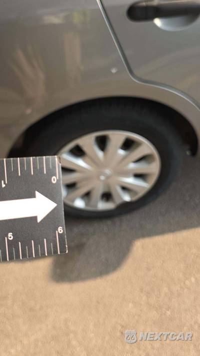 2014 Nissan Versa S Plus - zdjęcie 31 z 47 - miniatura