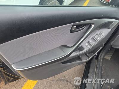 2012 Hyundai Elantra GLS Sedan - zdjęcie 9 z 25 - miniatura