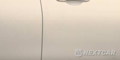 2016 Nissan Versa SL - zdjęcie 20 z 43 - miniatura