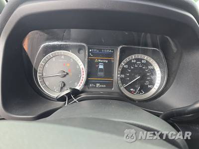 2019 Nissan TITAN SV Crew Cab Short Bed - zdjęcie 12 z 18 - miniatura