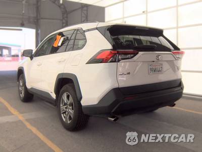 2025 Toyota RAV4 Hybrid XLE - zdjęcie 6 z 21 - miniatura