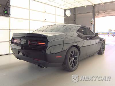 2022 Dodge Challenger R/T - zdjęcie 4 z 27 - miniatura